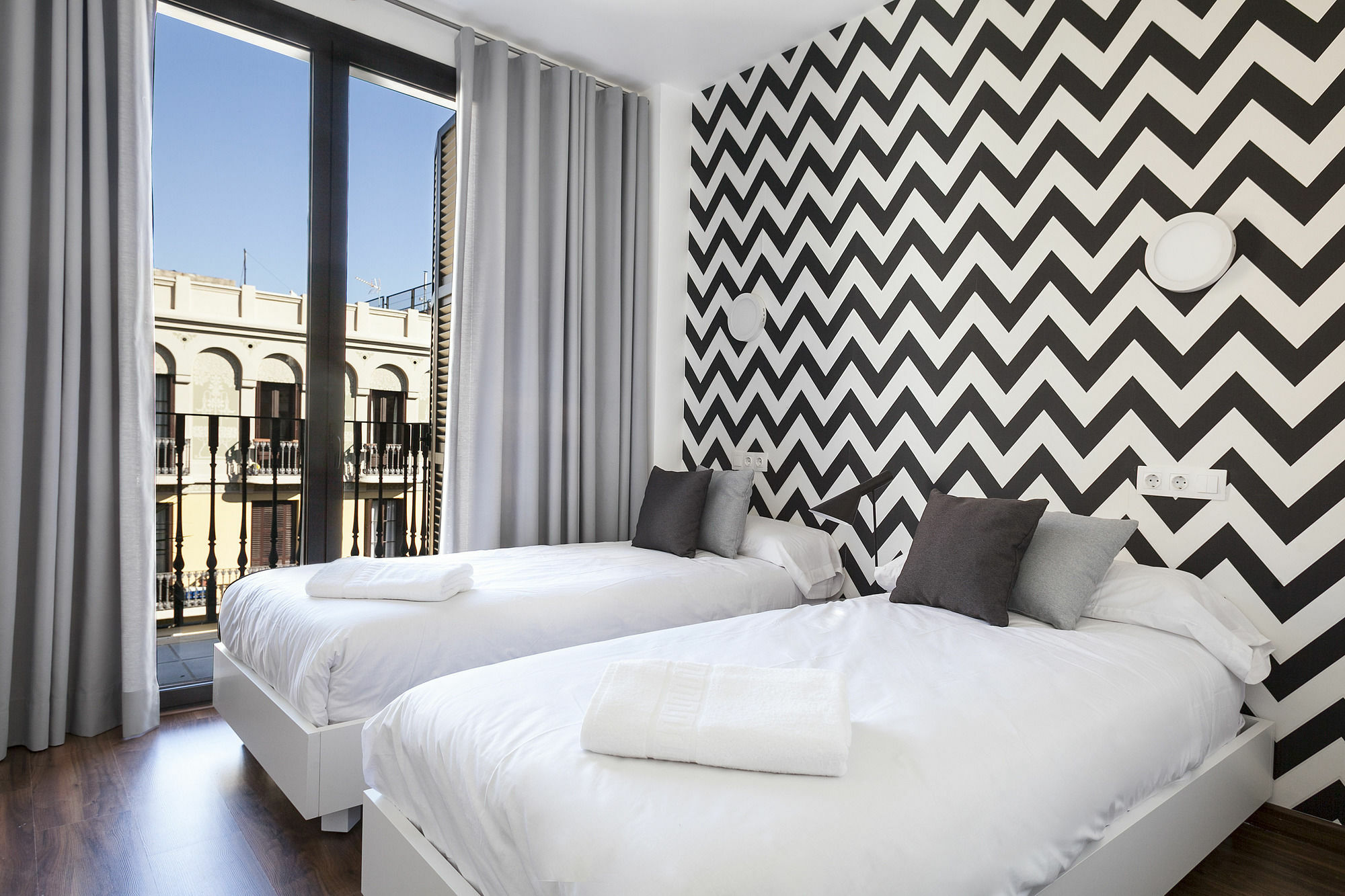 Sleep Bailen By Stay Barcellona Esterno foto